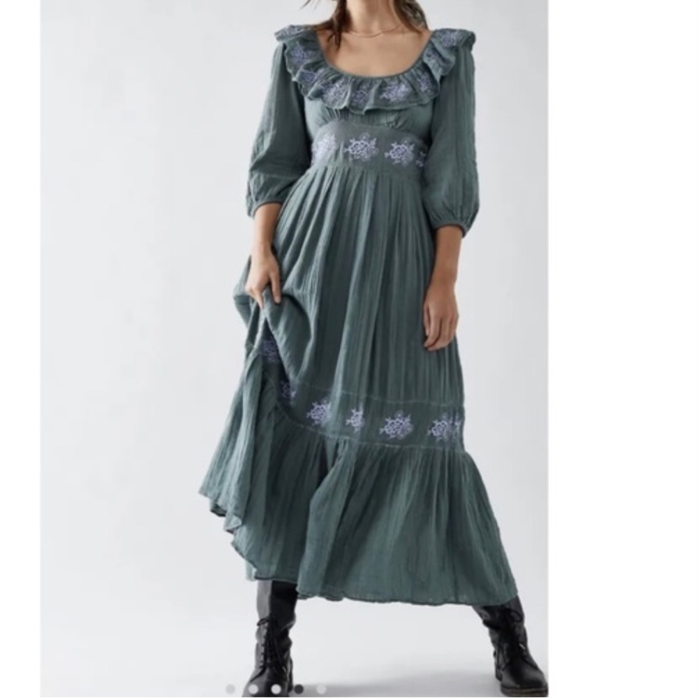 NWOT Free People Lovers Lane Embroidered Maxi Dress Size XS Z474